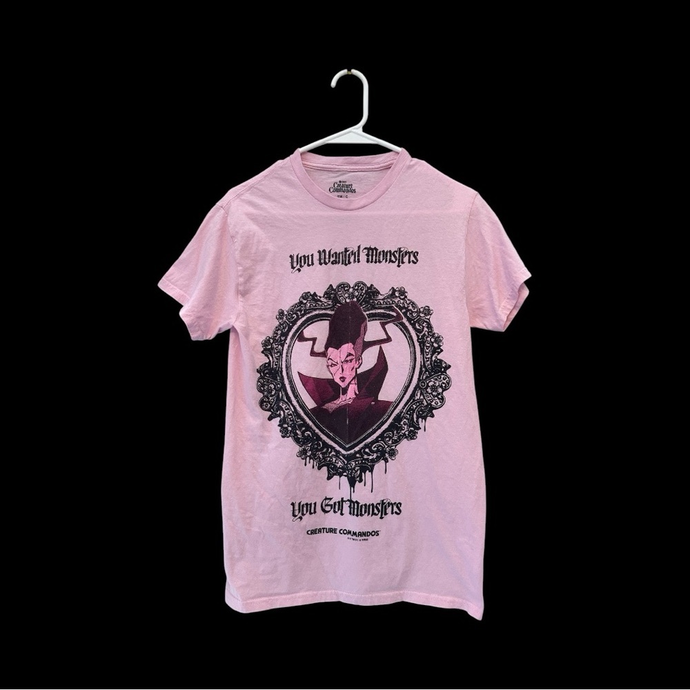 DC Comics Creature Commandos Pink Gothic Style Graphic Tee Size Small (Unisex)